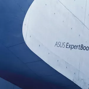 Asus ExpertBook B3 Flip laptop main image