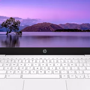 imagen principal del portátil HP 11 Chromebook